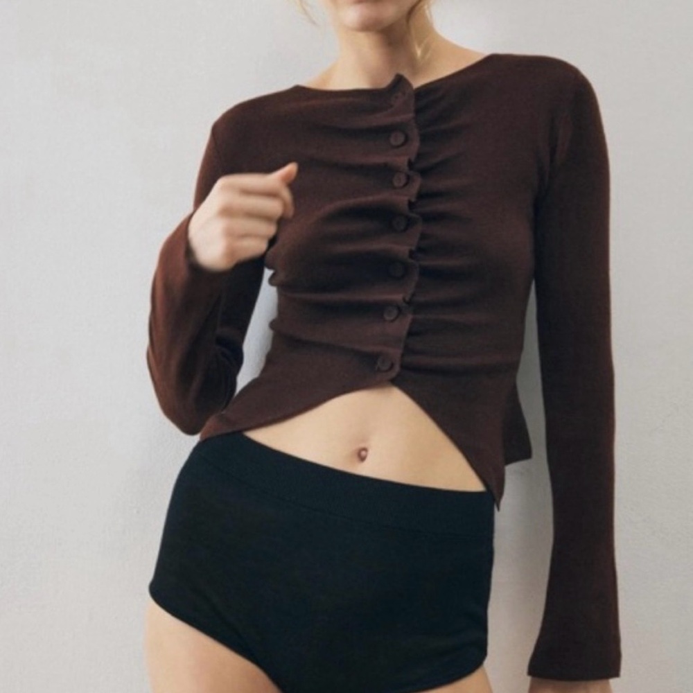 Button-Front Cropped Long Sleeve Knit Top - Chocolate Brown
